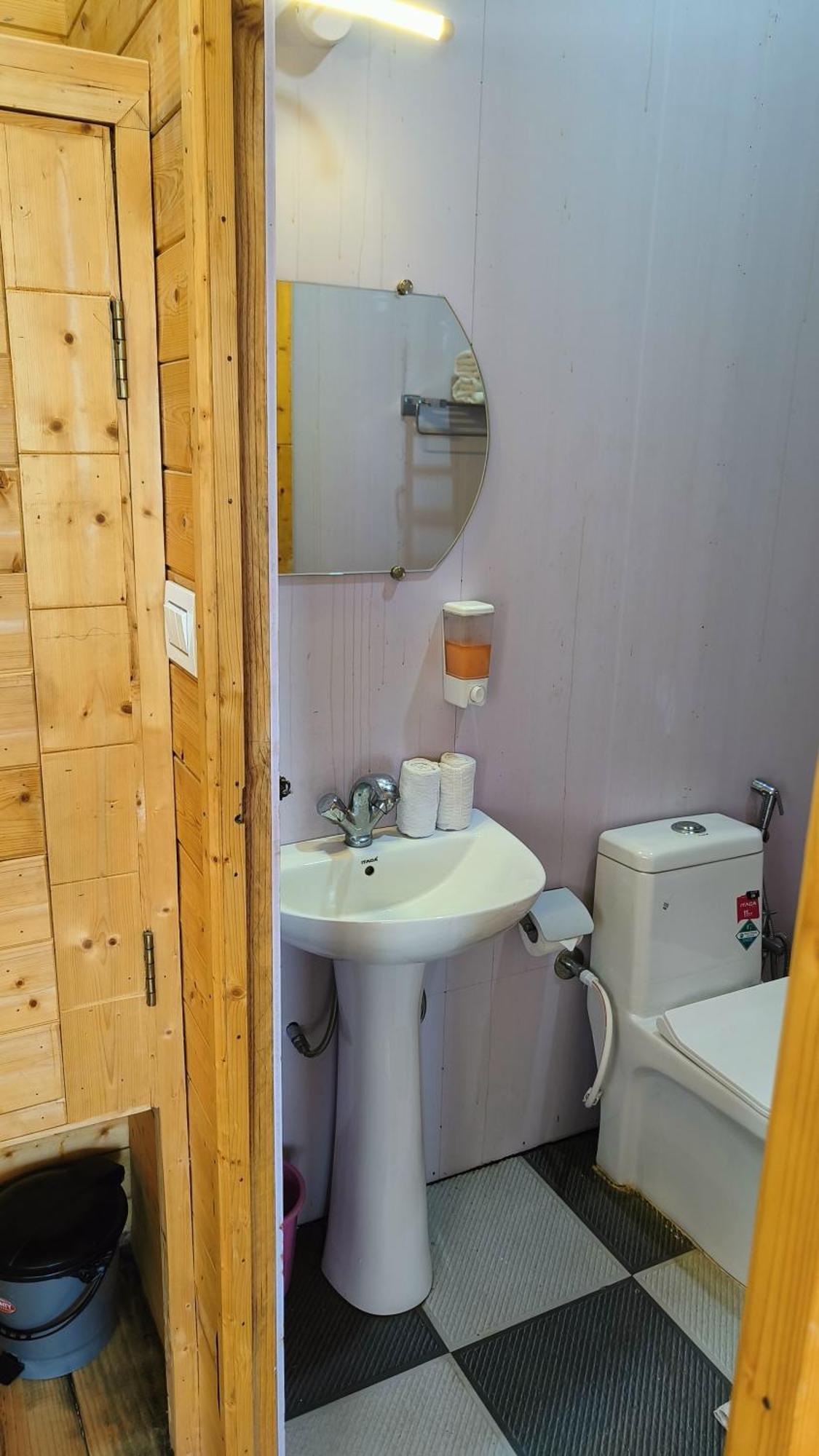 The Sunbird Retreat Resort Nainital Ngoại thất bức ảnh