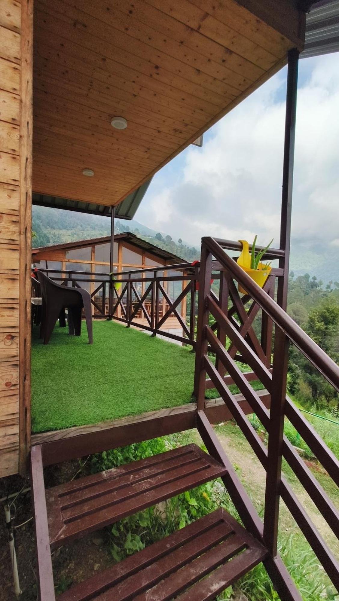 The Sunbird Retreat Resort Nainital Ngoại thất bức ảnh