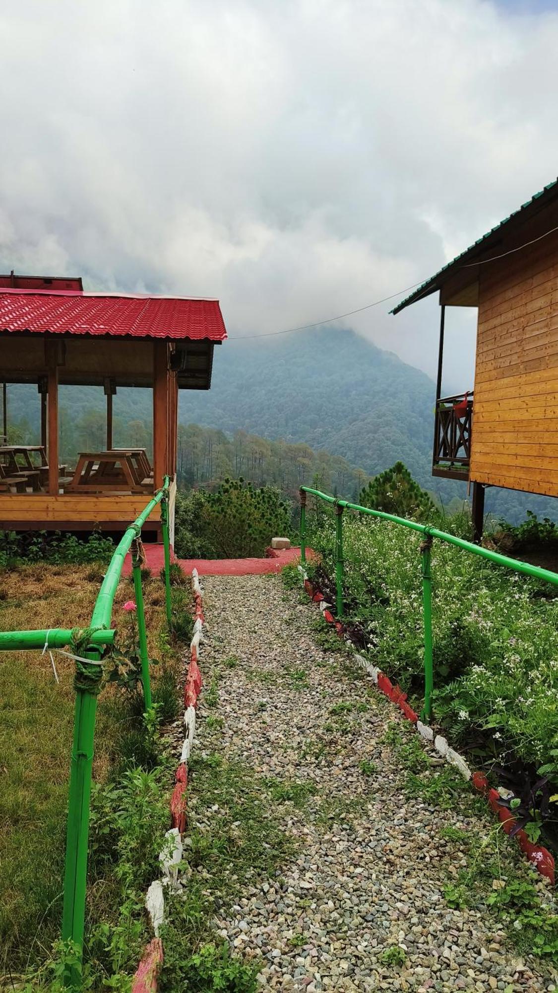 The Sunbird Retreat Resort Nainital Ngoại thất bức ảnh